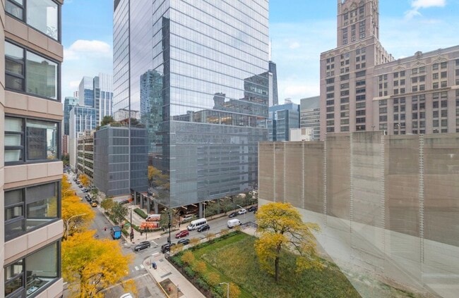 Building Photo - 401 E Ontario St