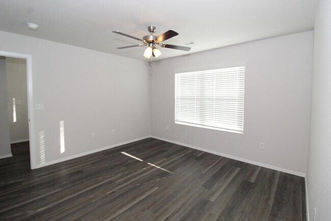 Building Photo - 3321 Gulley Ln