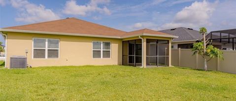 Building Photo - 275 Lake Lucerne Way