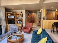 Building Photo - River Village Condominium Unit #8 - Riverf...