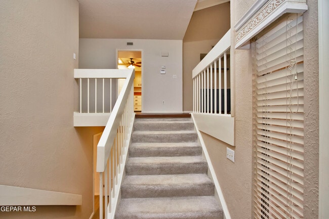 Building Photo - 5710 Mira Grande Dr