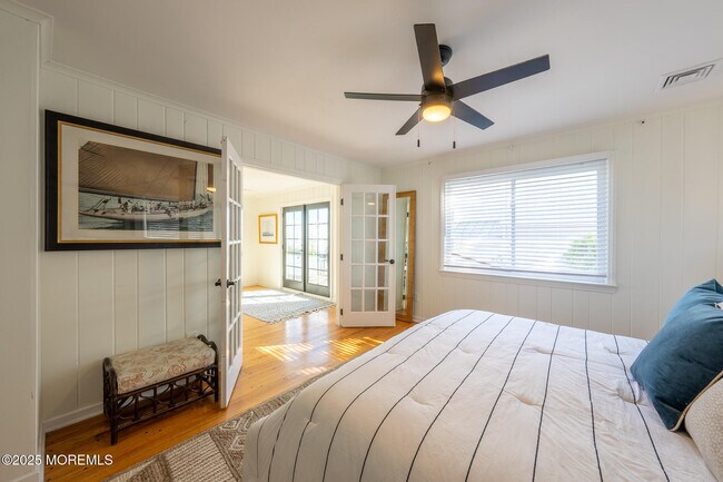 Building Photo - 14 Falls Rd