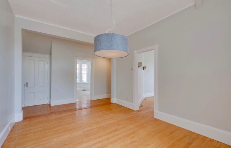 Building Photo - 12 Fiske St