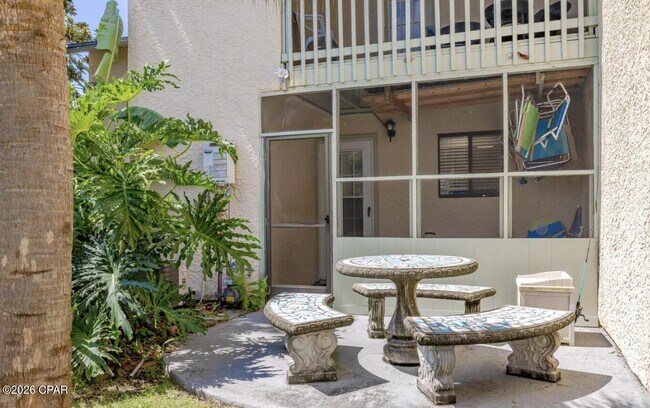 Building Photo - 218 White Sandy Dr