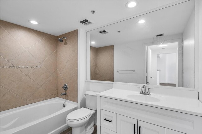 Building Photo - 325 S Biscayne Blvd