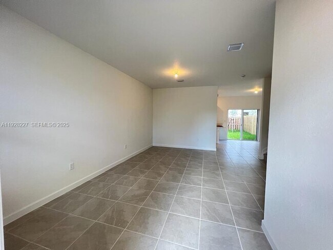 Building Photo - 12612 NW 23rd Pl