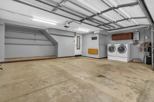 Building Photo - 26404 S Vermont Ave