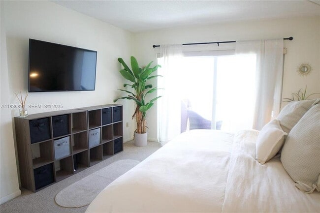 Building Photo - 1610 N Ocean Blvd