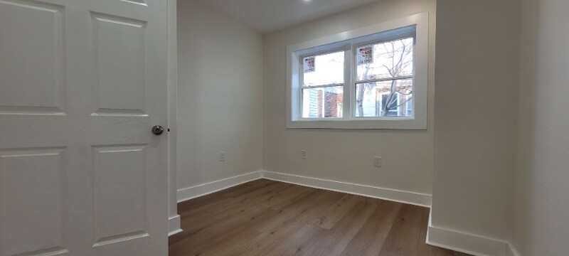 Building Photo - 1517 S Napa St