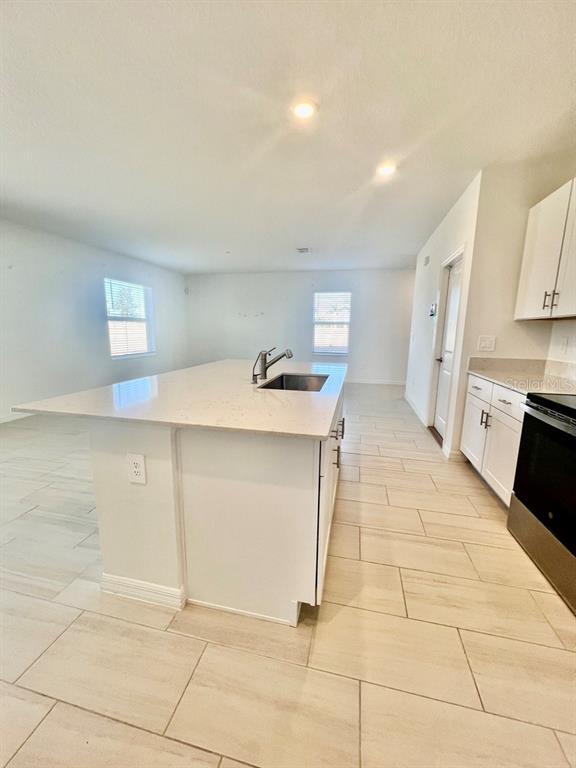 Building Photo - 9023 Bay Leaf Dr