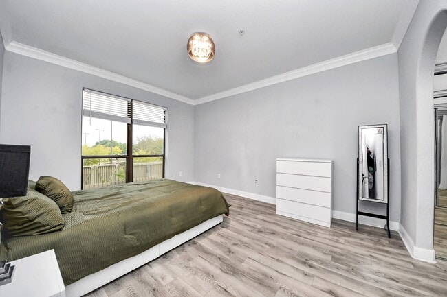 Building Photo - 2299 Lone Star Dr