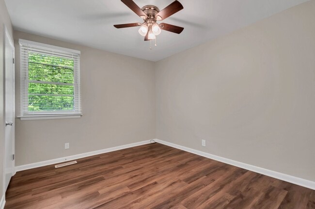 Building Photo - 7311 Birch Bark Dr