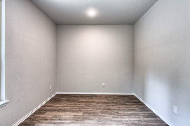 Building Photo - 9759 Black Gum