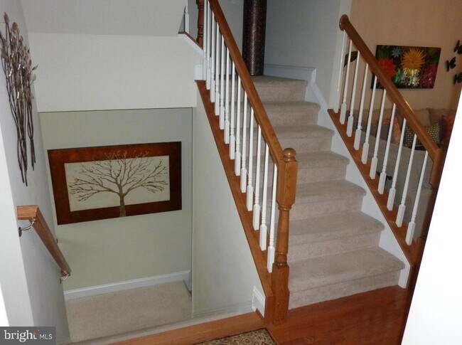 Primary Photo - 333 Caldwell Terrace SE