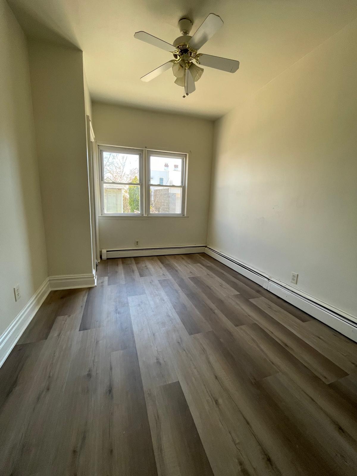 Building Photo - 140 Terhune Ave