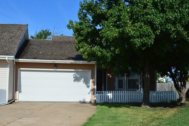 9802 E Boston Cir - Goebel Duplexes