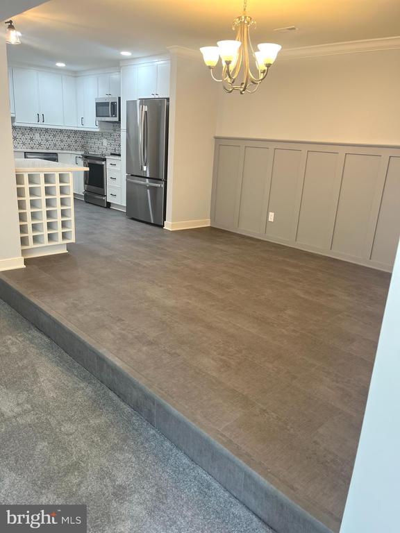 Building Photo - 11430 Strand Dr