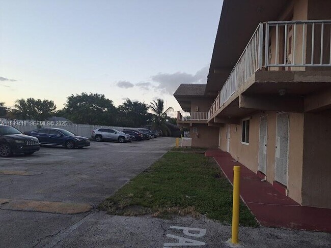 Building Photo - 301 NW 177th St