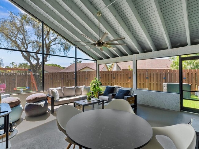 Building Photo - 2083 Augusta