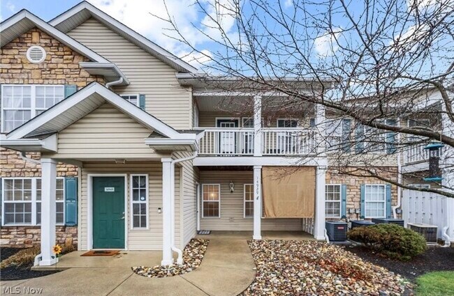 Building Photo - 14929 Lenox Dr