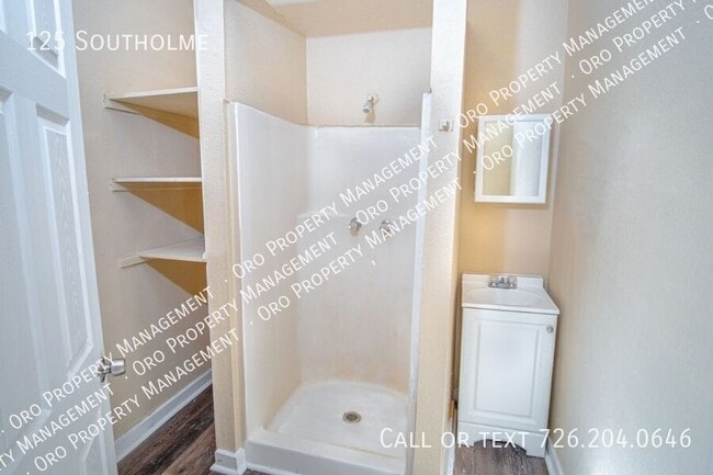 Building Photo - 125 Southolme-