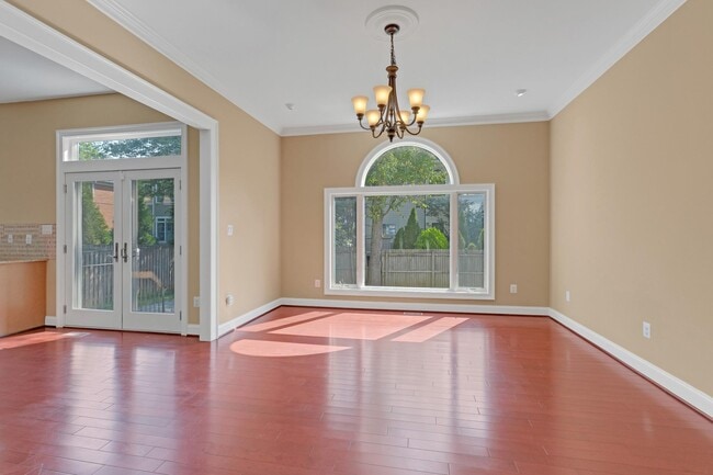 Building Photo - 7607 Newmarket Dr