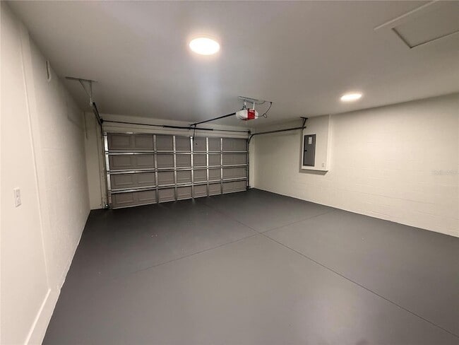 Building Photo - 13310 SW 104th Ln