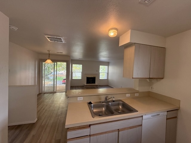 Building Photo - 553 S Workland Ln