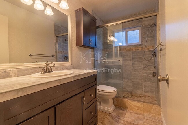 Building Photo - 2828 Smoke Tree Cir