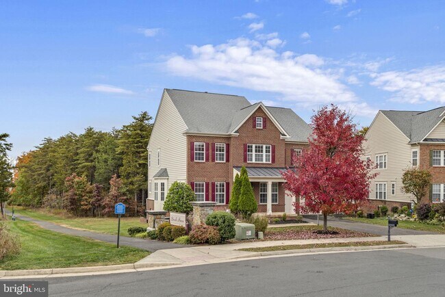 Building Photo - 22855 Oakgrove Rd