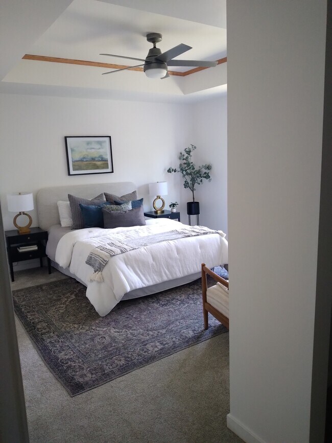 Building Photo - 2703 Pond Dr