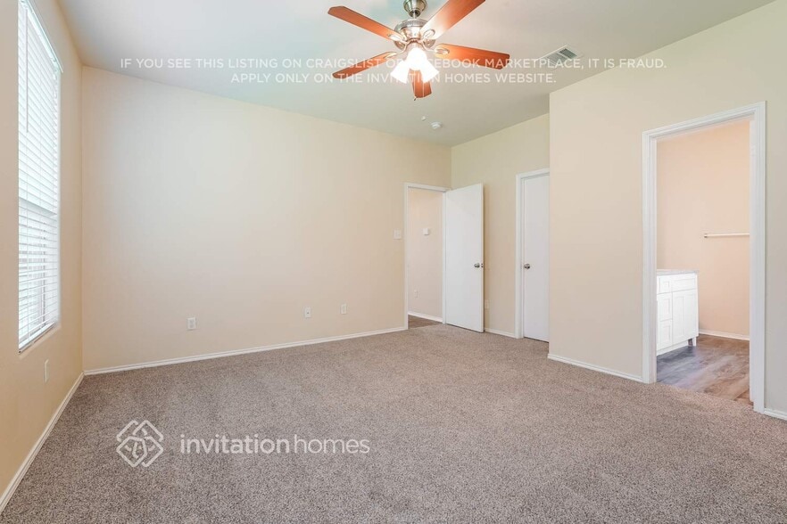 Building Photo - 11748 Netleaf Ln