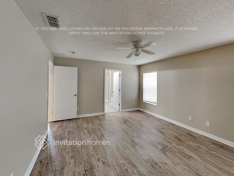 Building Photo - 2251 Martins Run