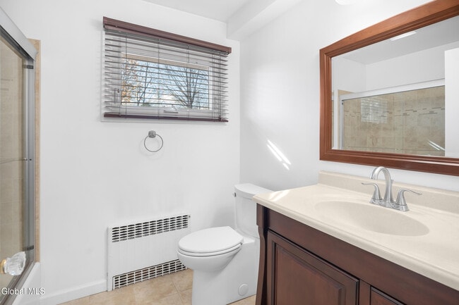 Building Photo - 188 Hackett Blvd