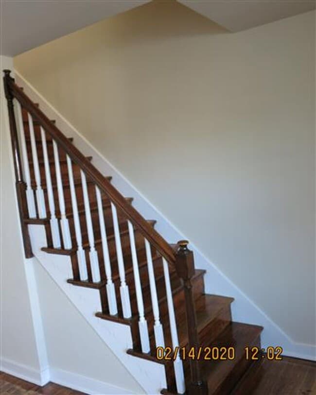 Building Photo - 1415 Calder St