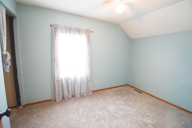 Building Photo - ALL UTILITIES PAID-NO LAWN CARE 4-Bedroom Home with Spacious Master Suite & Country Charm