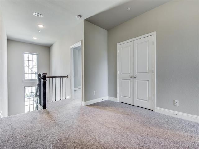 Building Photo - 6234 Rainbow Valley Pl