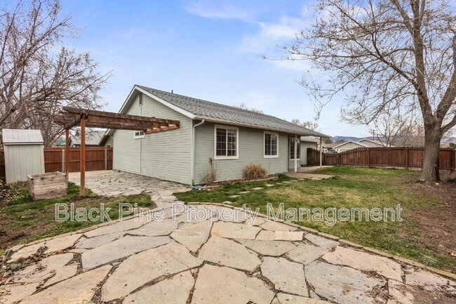 Building Photo - 6003 N Waterside Pl