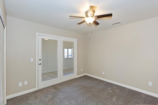 Building Photo - 7267 Dalscote St