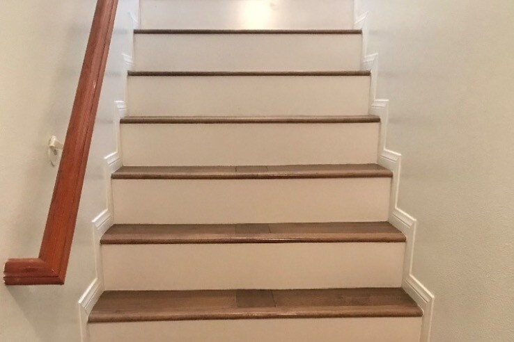 Building Photo - 4255 Las Virgenes Rd