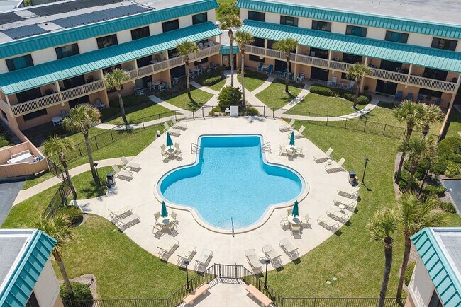 Building Photo - 6100 A1A S