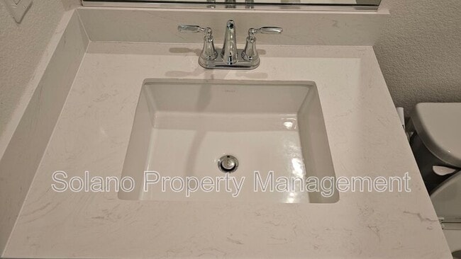 Building Photo - 1317 Essence Ln