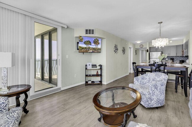 Building Photo - 2500 N Ocean Blvd