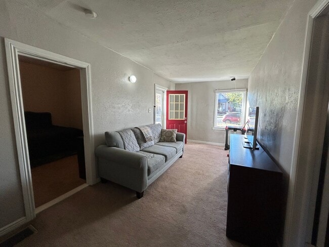 Building Photo - Charming Old Town Fort Collins Home with Yard