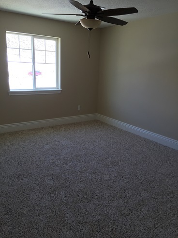 Building Photo - 400 Elk Valley Dr