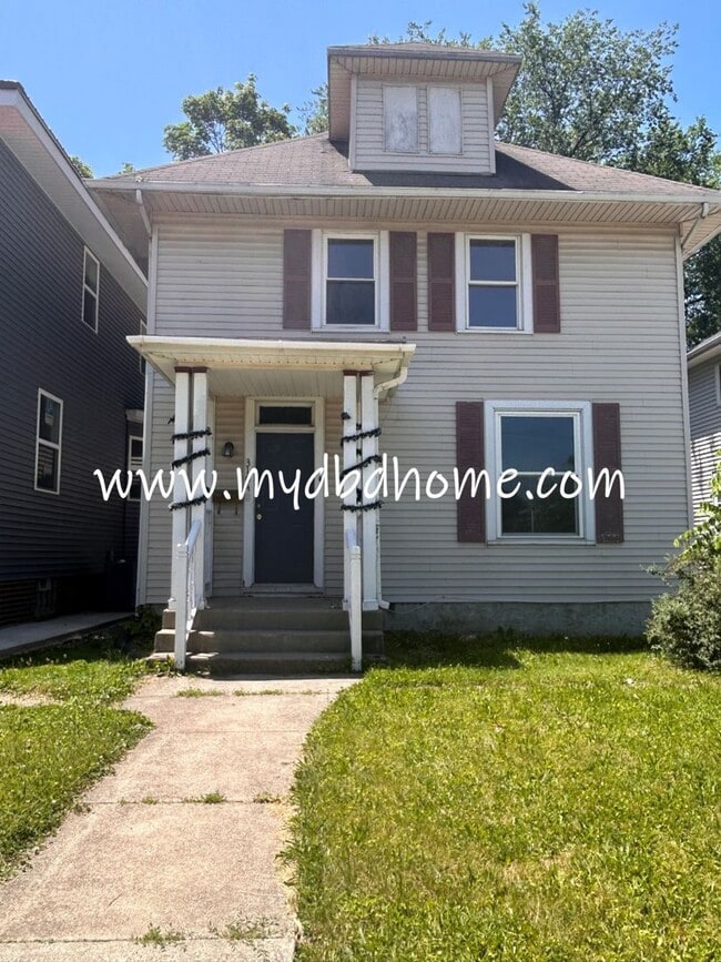 Primary Photo - 3104 S Hanna St