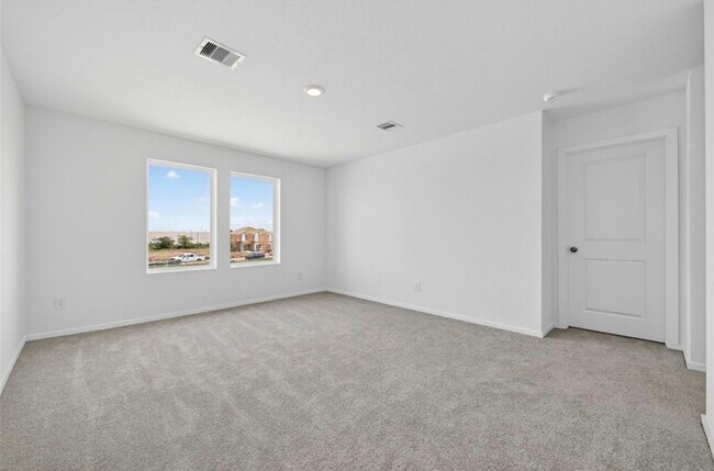 Building Photo - 16722 Spotted Oak Dr