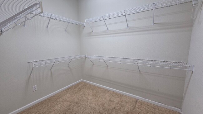 Building Photo - 4 Bedroom 3 Bath Plus Study/Office - Amazing Views! 55+ Only