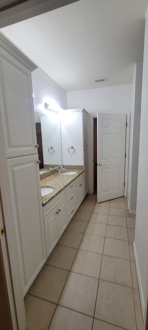 Building Photo - Charming 2/2 with a 1 car garage in Eagle Trace