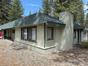 Building Photo - 2975 Sacramento Ave